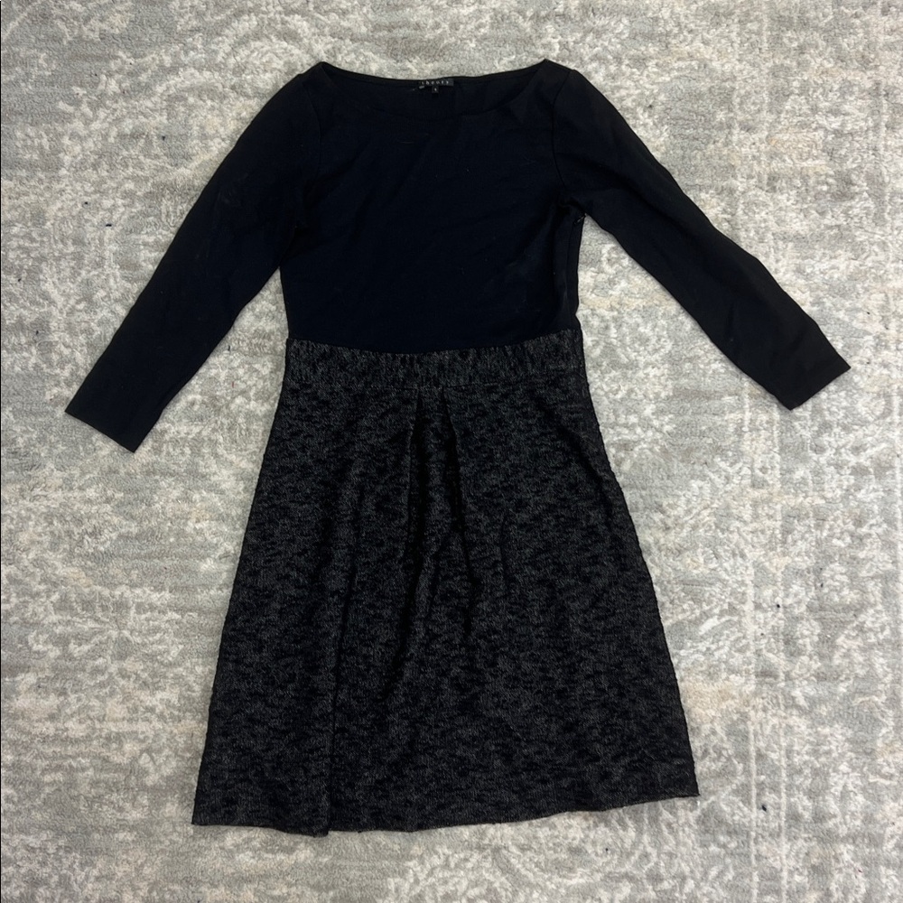 Black and Gray Long Sleeve Dress